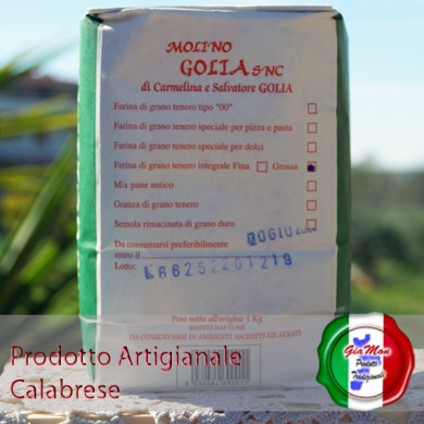 Farina di grano tenero integrale fina