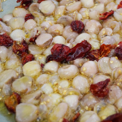 lampascioni fritti con peperoni secchi