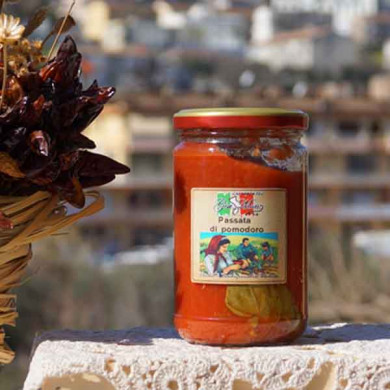 Passato di pomodoro e basilico