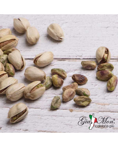 Pistacchi in guscio tostati