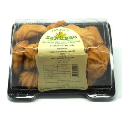 I biscotti alla nocciola della Nonna